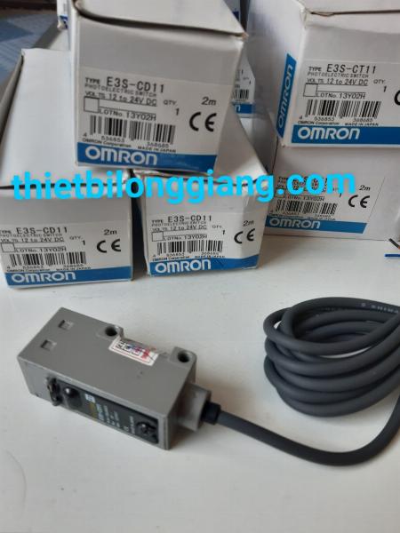 Cảm biến quang Omron