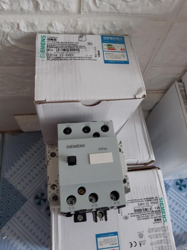 Cotactor Siemens Model: 3TF4522-0XF0